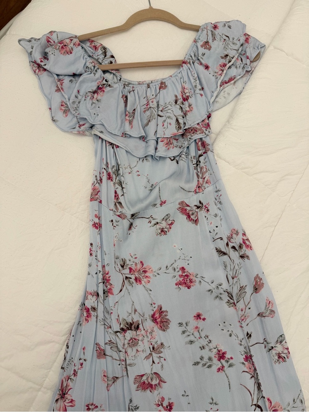 Zara Light Blue Floral Off-Shoulder Dress with Pink Accents
